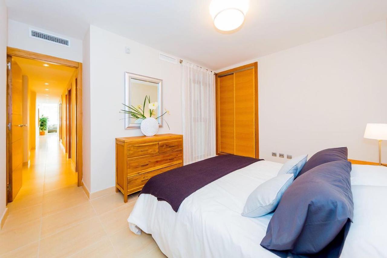 Шикарная Квартира На Первой Линии -Luxury Apartment On The First Line Sea Torrevieja Exterior photo