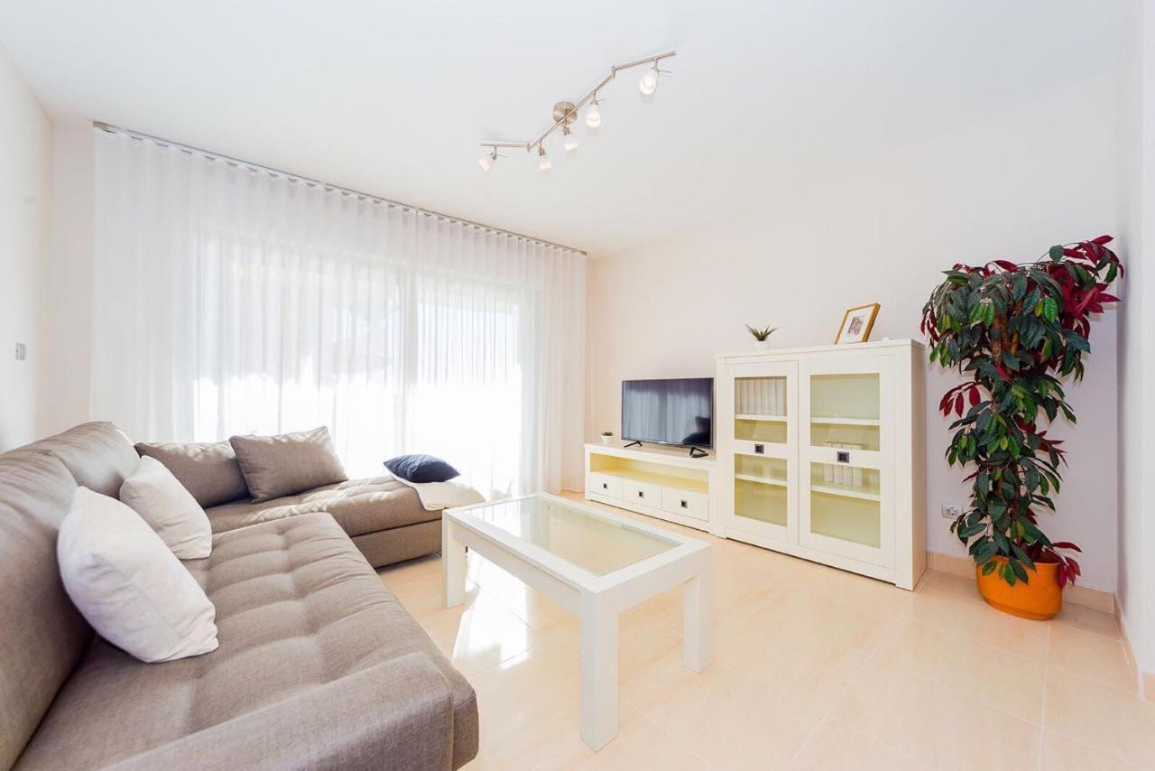 Шикарная Квартира На Первой Линии -Luxury Apartment On The First Line Sea Torrevieja Exterior photo