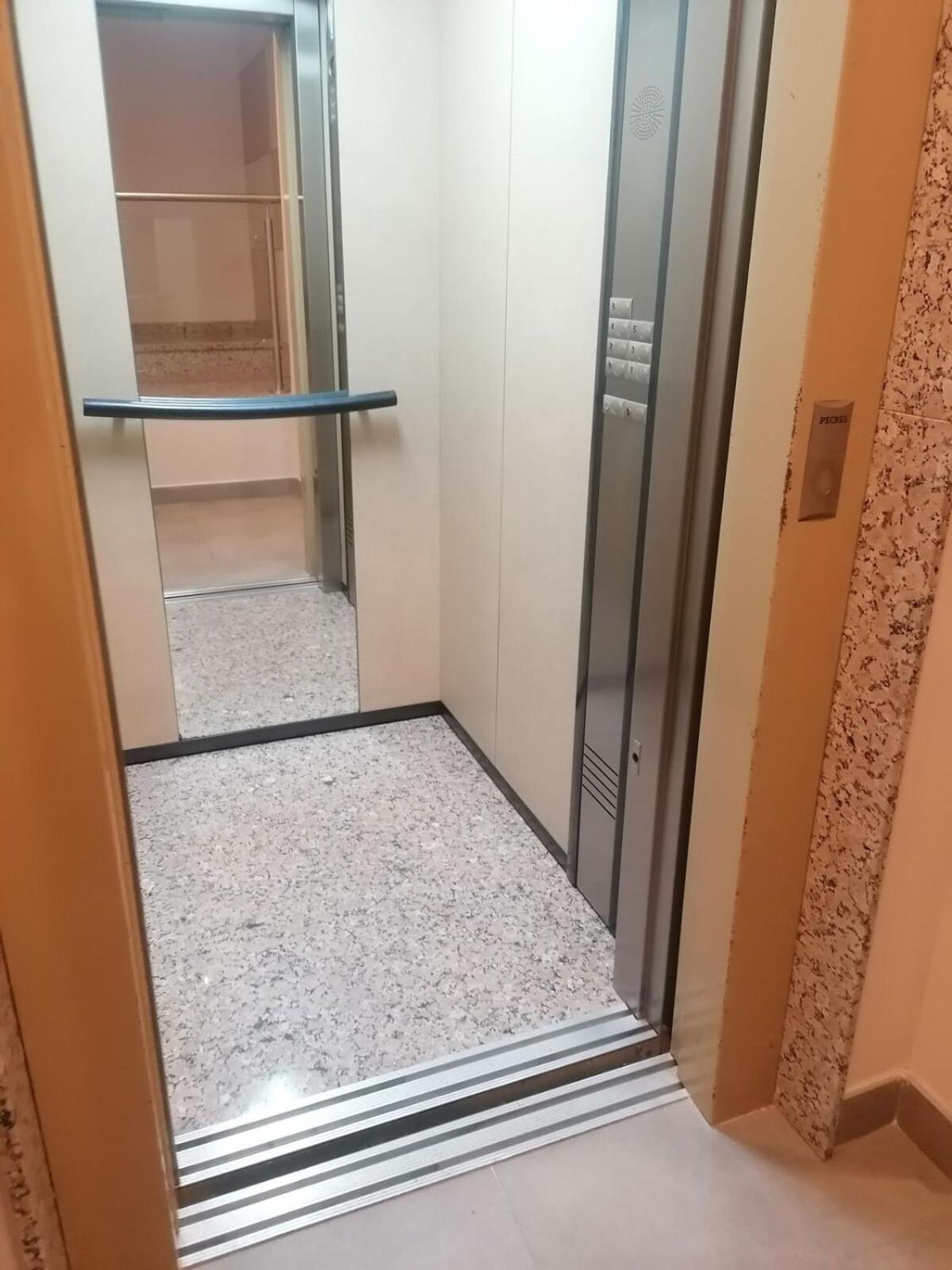 Шикарная Квартира На Первой Линии -Luxury Apartment On The First Line Sea Torrevieja Exterior photo